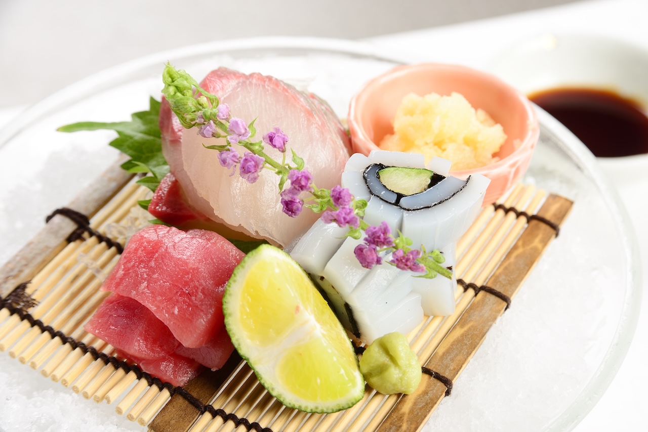 旬魚の盛り込みアップ