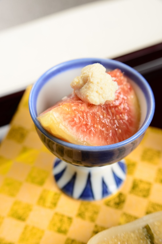 無花果(蓬莱柿)の白酢クリーム