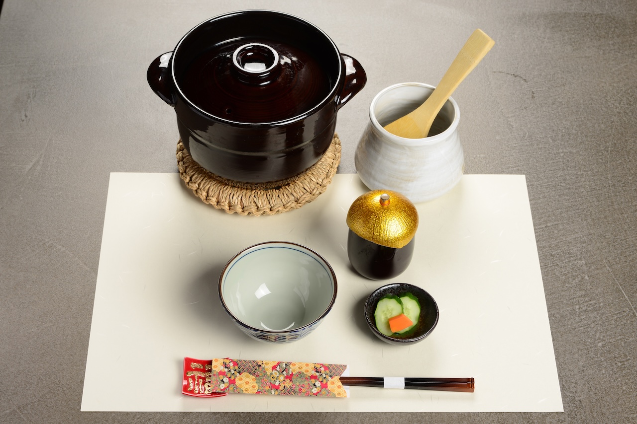 飯物の膳 土鍋と飯碗