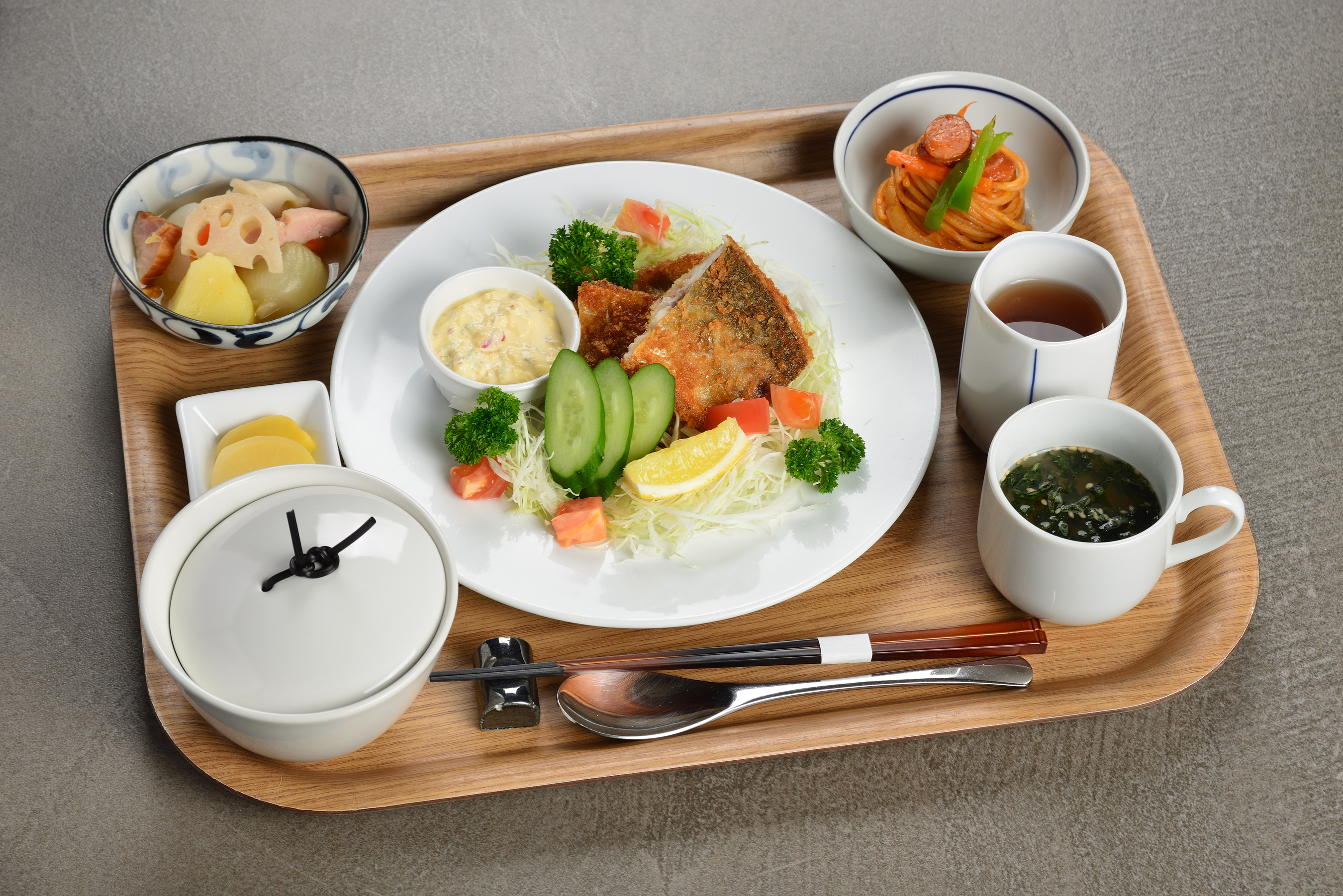 洋食屋さん気分の御膳 全景